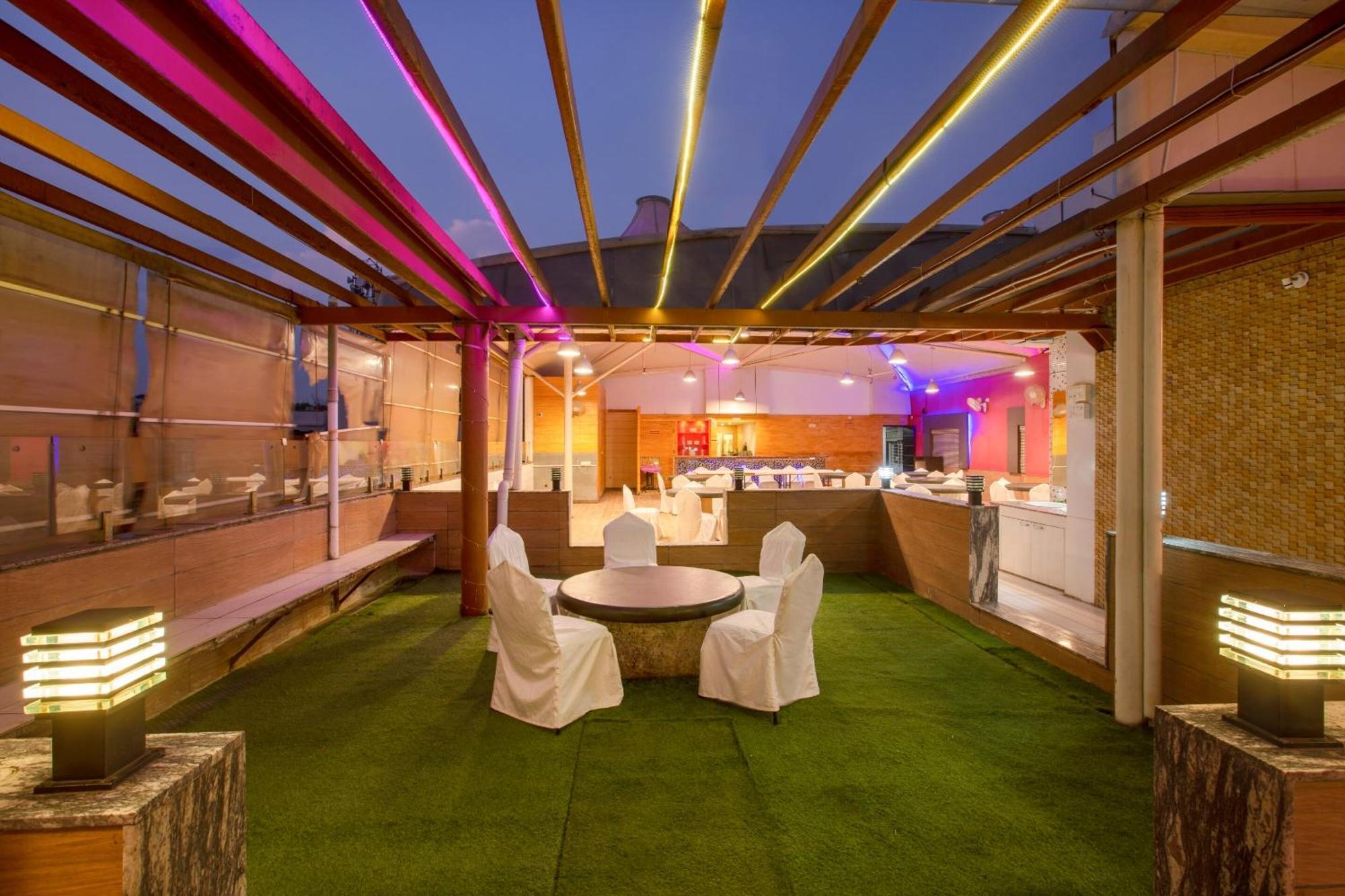 Super Townhouse Oak Jvh Hotel 벵갈루루 외부 사진