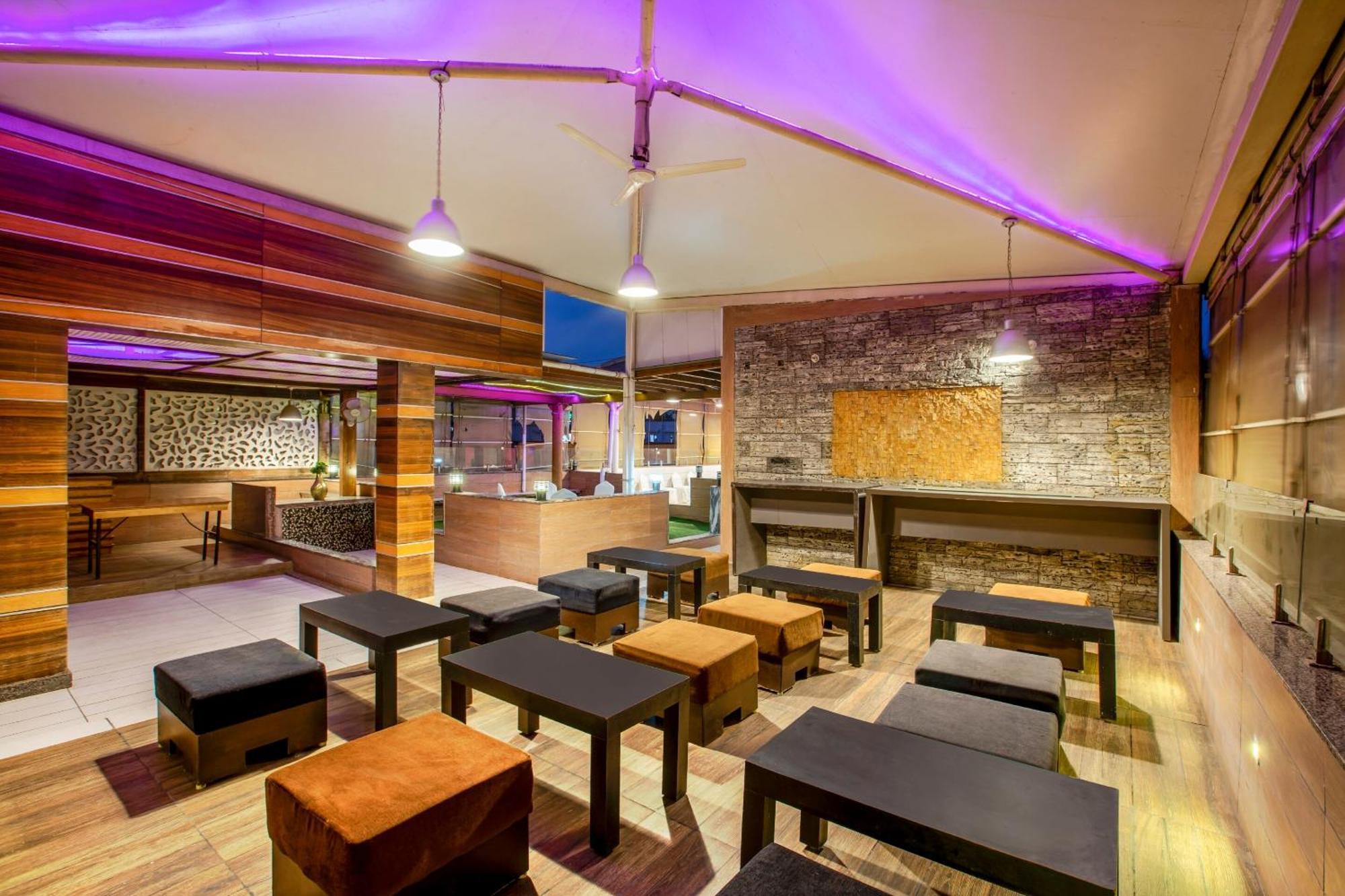 Super Townhouse Oak Jvh Hotel 벵갈루루 외부 사진